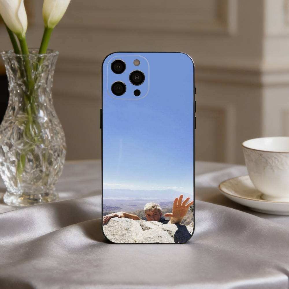COOL M-Mae M-Martin Actress Phone Case For iPhone 17pro, 16,15,14,13,12,11 X XR Plus,Others Soft Black Cover