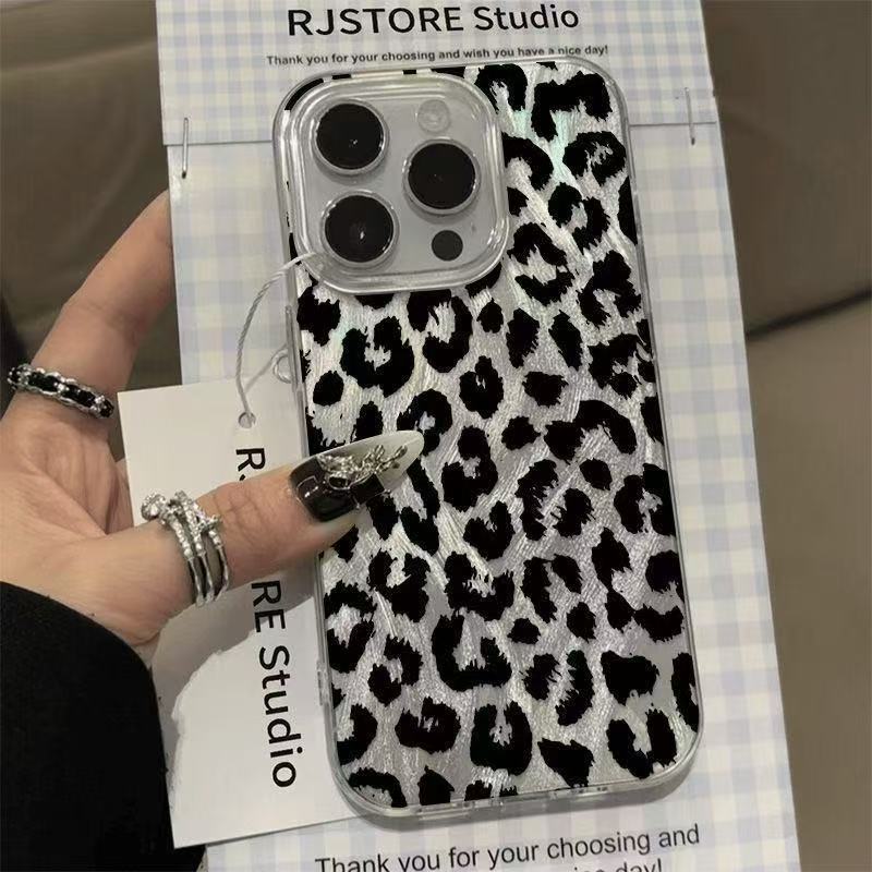 Leopard Love Point Print Phone Case For iPhone 16 15 14 13 12 11 Pro 16E 7 8 Plus X XS Max XR Shockproof Cover