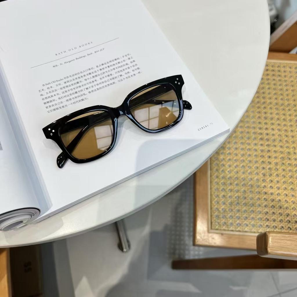 Premium Quality-Made TR90 Material Sunglasses for Female Square Shape UV Protection Men's Sun Eyeglasses Korean Style Women Sun Glass