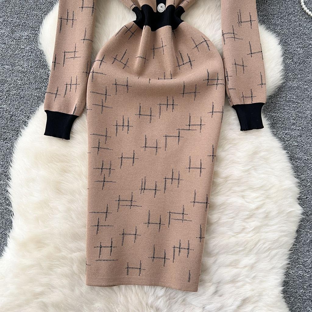 Women's Small Perfume Style Retro Color Collision Round Neck Long-sleeved Dress Slim Knitted Dress