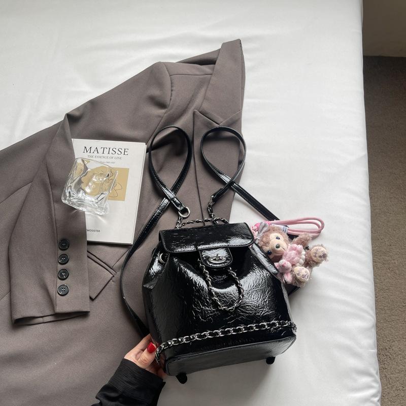 High-value Foreign-style Niche Silver Women's Backpack 2025 Summer New Mini Backpack Student Travel Schoolbag