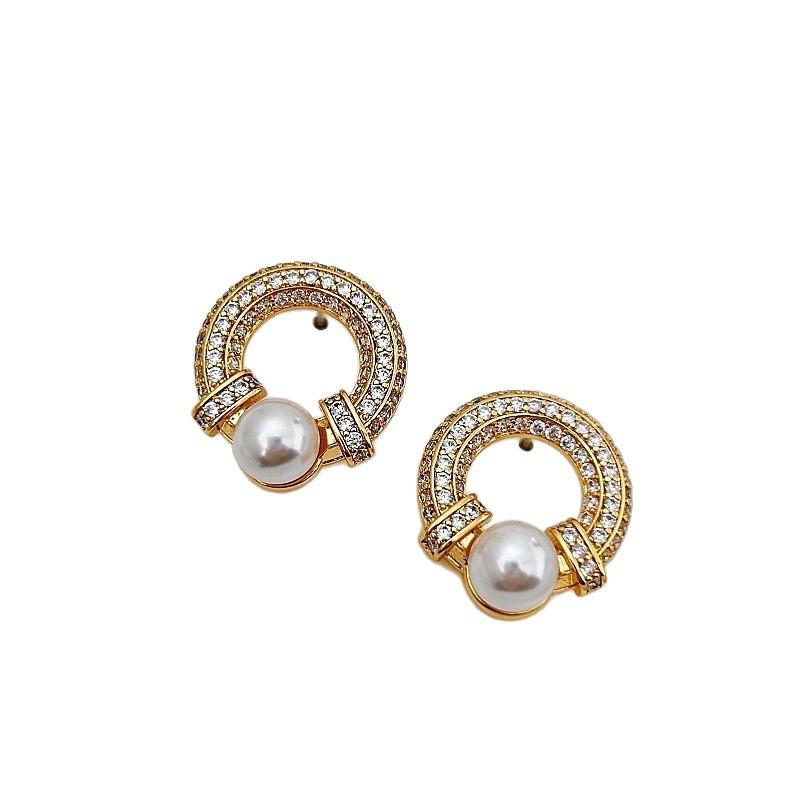 French High-End Zircon Stud Earrings, Unique Personality, Geometric Round Stud Earrings, Commuting Versatile Temperament Earrings, Women