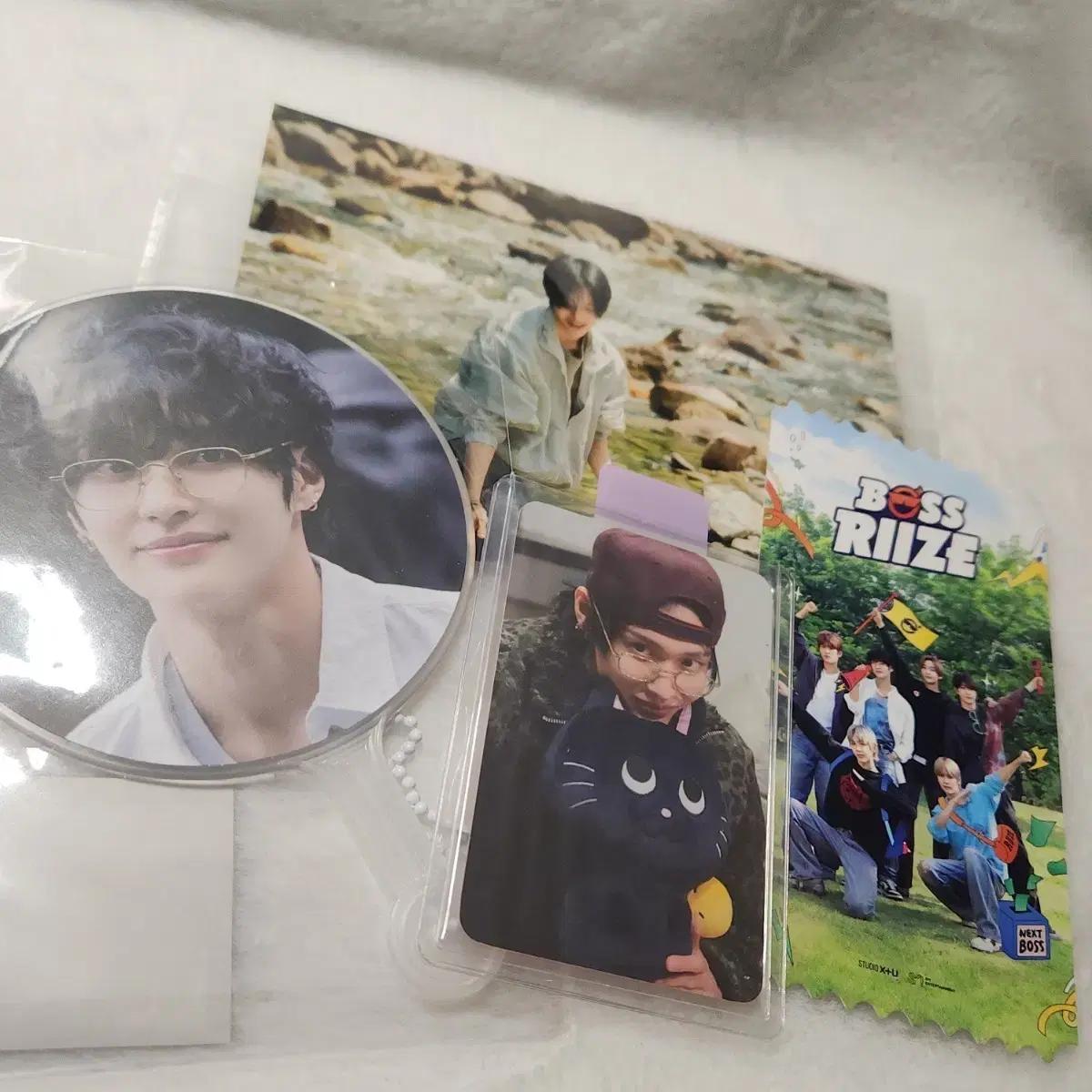 

Карточка Boss Rise Вонбин, Долг, Печать фотографий