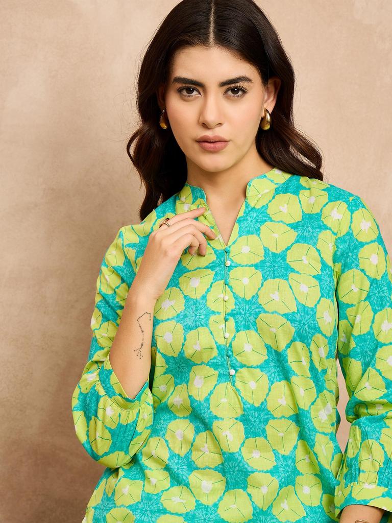 Flower Printed Pull over Top and Trouser Women's Printed Co-ords Set In Lime Green Color