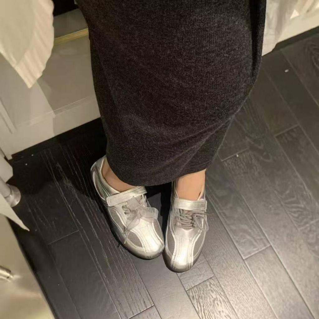 Cowhide version~ New Velcro flat-bottomed ballet training shoes niche square head matte retro lace-up casual shoes women