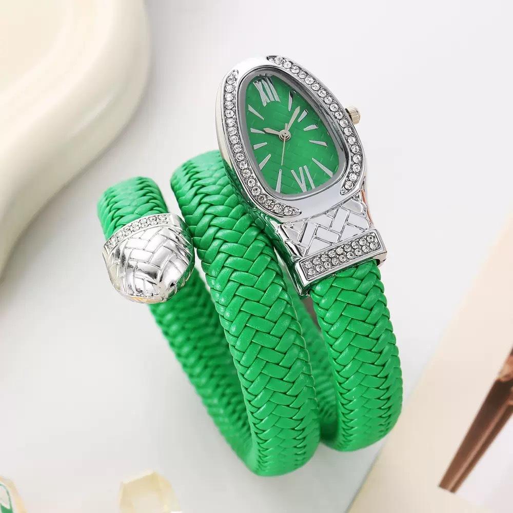 Snake, Ladies Bracelet Watch, Creative Versatile Quartz Watch Personalized Bracelet Watch