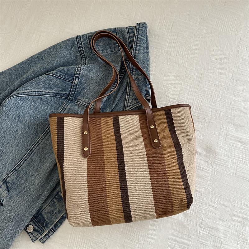 Trendy 2024 Summer Fashionable Canvas Tote Bag With Spacious Interior For Women