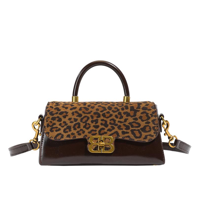 

Стильная женская сумка через плечо кроссбоди 2025 года - Высококлассный нишевый квадратный дизайн