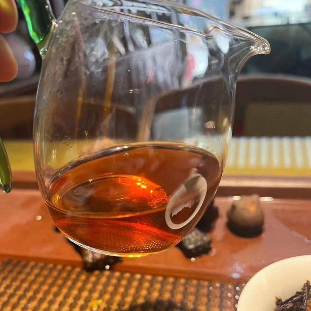 357 g Yunnan Old Puerh Surowa herbata Lata 90. Meishu Starzona surowa herbata Pu'er Cake Zostało tylko dziesięć