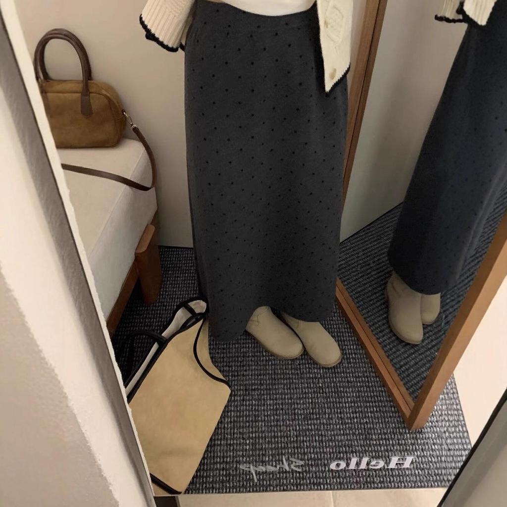 2025 Autumn/Winter Women's Korean Polka Dot Knit Midi Skirt with Elastic Waist