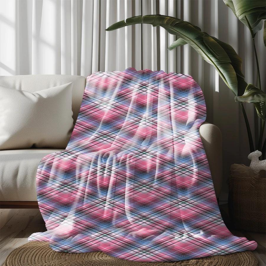 Plaid Pattern Blanket Microfiber Flannel Cover Blanket Bedroom Living Room Sofa Soft And Comfortable Home Decoration