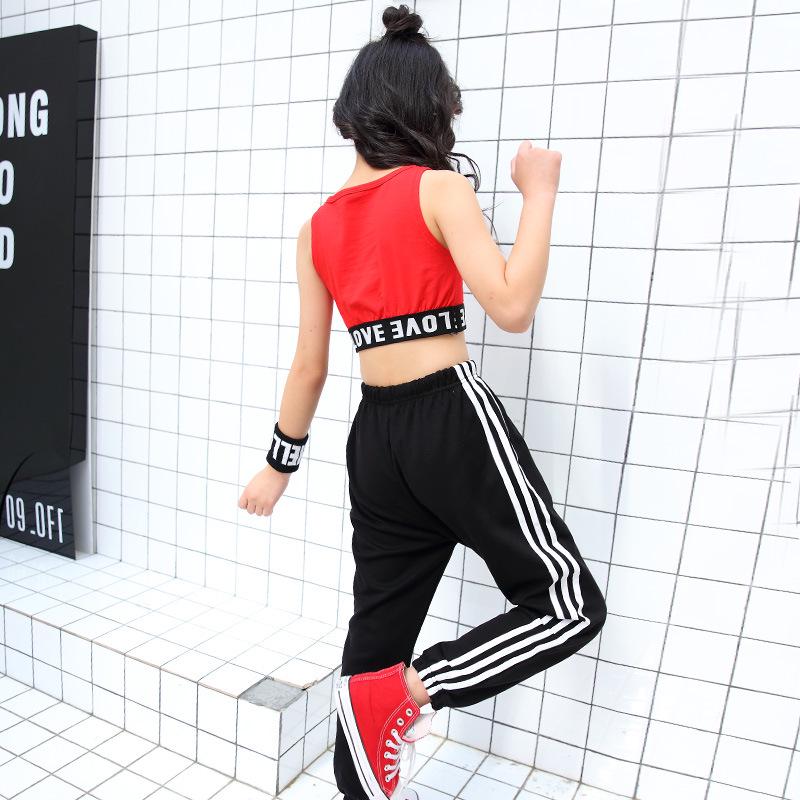 Vit kort väst i koreansk stil för tjejers hiphop streetdansuppträdande