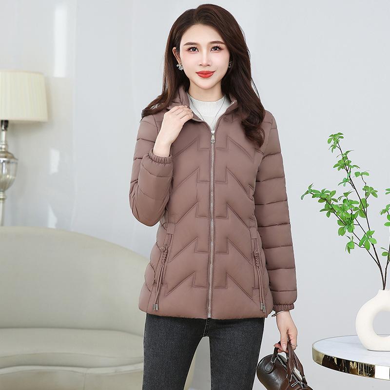 

Женская короткая зимняя пуховая куртка в западном стиле, легкая стеганая куртка для мамы, приталенная куртка XXL