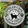2D Flat Aluminium Sign with Spoiled Cat Pattern - Unique Decorative Sign & Plaque with Paws Stars - Ideal for Wall Decoration - No Electricity Needed