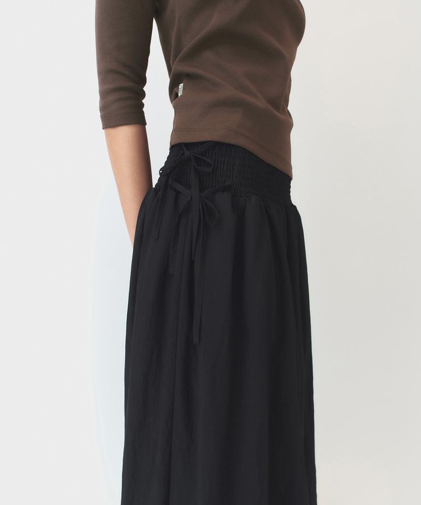 Simeteuligpeosenteu Smocking Skirt / Black