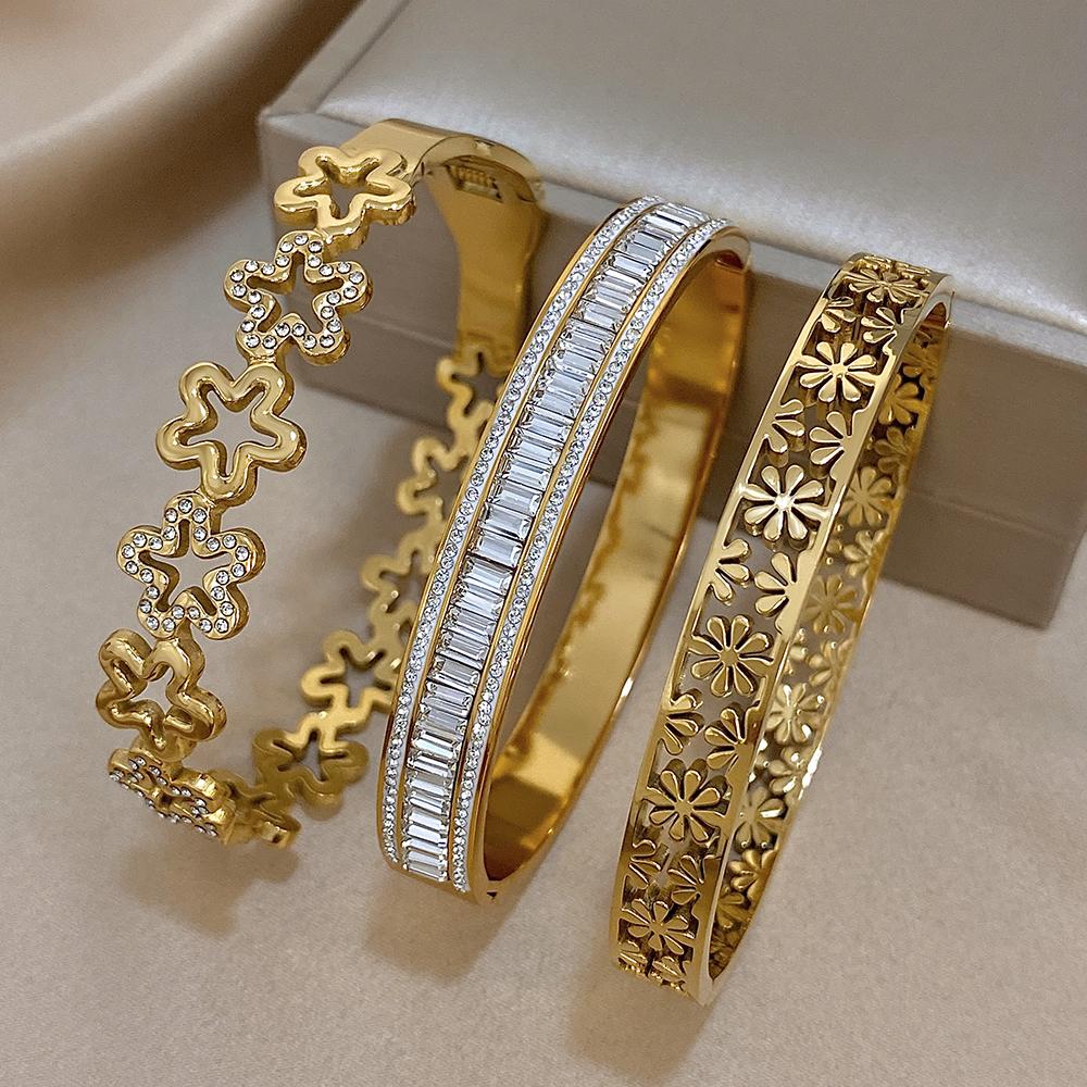 Retro Stainless Steel Hollow Flower Rhinestone Cuff Bangle Bracelet Women's Floral Waterproof Stackable Charms Jewelry Gifts