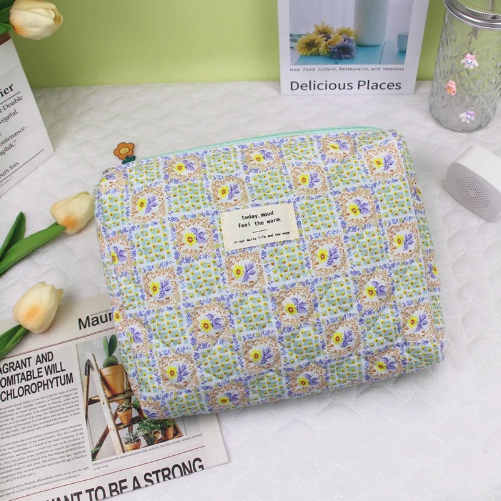 

Women s Cosmetic Storage Bag,Ladies Portable Makeup and Lipstick Pouch, Handbag, Travel Storage Bags, Cotton Tote Bags