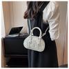 Versatile women's crossbody bag  PU material  elegant bag  high quality  cross decoration