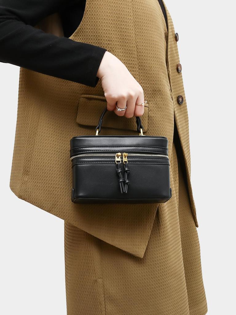 2024 Spring Spanish Women's One-Shoulder Crossbody Square Bag - Trendy Small and Elegant Handheld Design