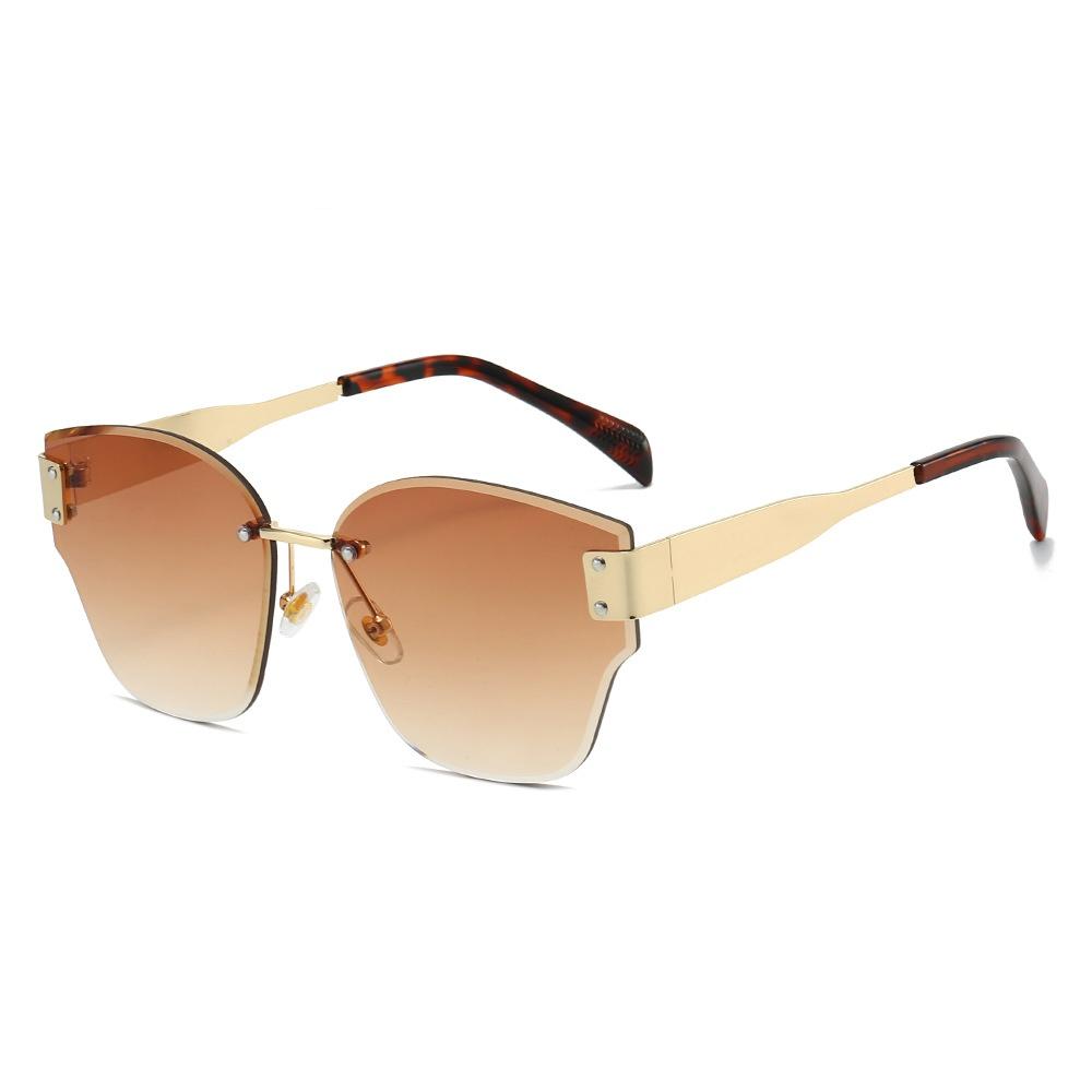 New Luxury Frameless Gradient Rectangular Sunglasses UV400 Protection Trendy Metal Frame Design for Women Men