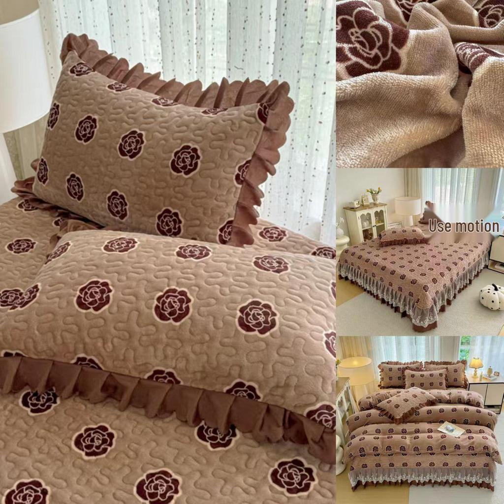Thickened Quilted Velvet Bedspread Set with Lace Pillowcase and Static-Free Warm Temperature Control