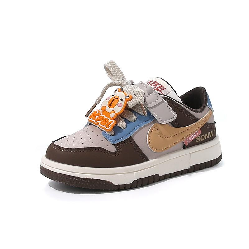 Boys Shoes Board Shoes Autumn 2025 New Children's Low-top Leather Sneakers Medium-sized Older Boys