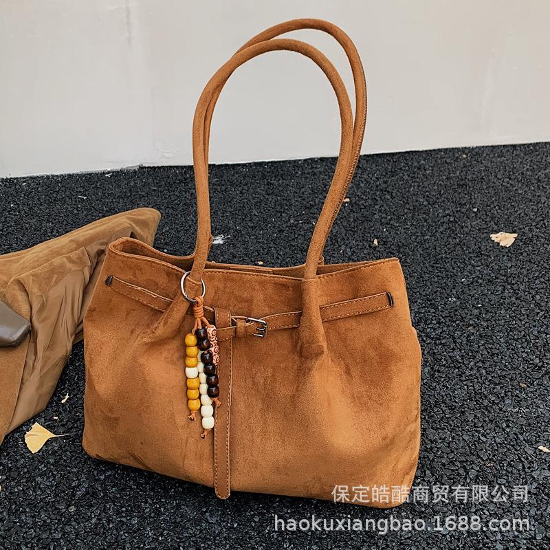 Large Capacity Suede Bag Women's Autumn and Winter 2025 New Versatile Casual Shoulder Bag Student Class Tote Bag