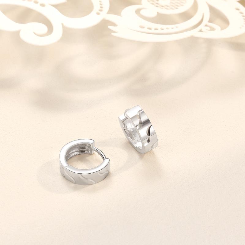 Water Ripple Ear Buckle Women's Simple Car Flower Ins Cold Wind Versatile Daily Commuter Earrings Women