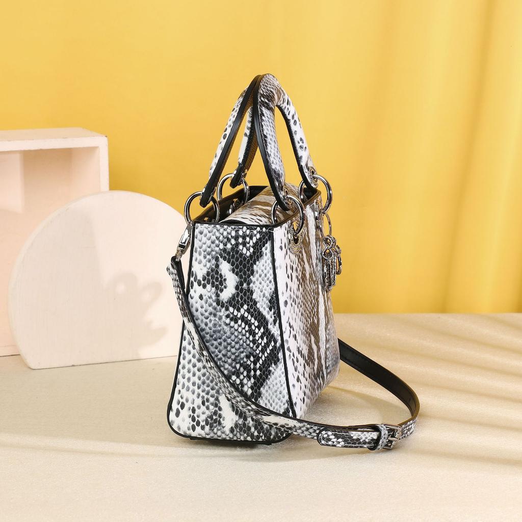 Python Skin Pattern Women's Handbag, Single-shoulder Crossbody Small Square Bag, High-end Classic Women's Bag, Princess Diana Bag