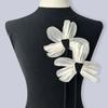 2Pcs New Cloth Fabric Flower Brooch Pins Lace Flower Corsage Lapel Pins Handmade Jewelry Wedding Party Accessories