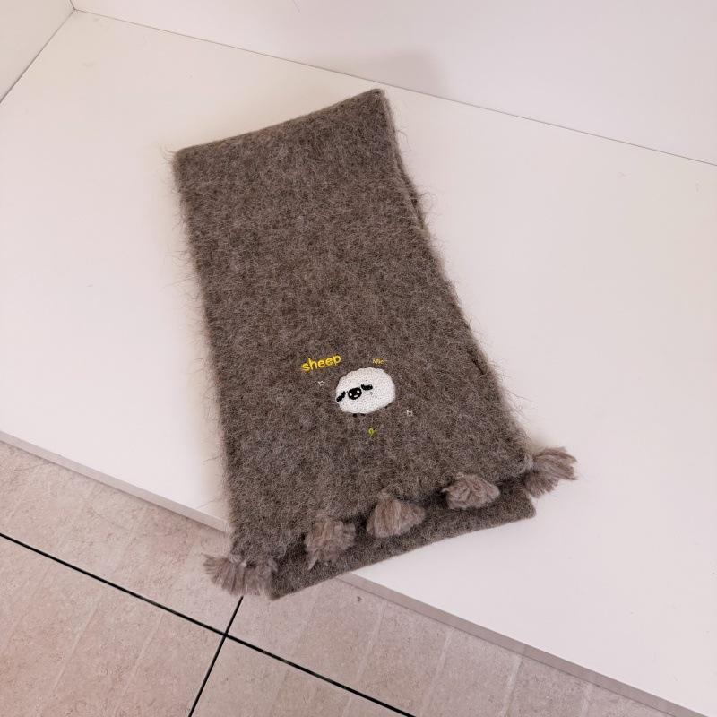 Cute lamb~ Mint green white new dopamine scarf female winter student warm scarf versatile
