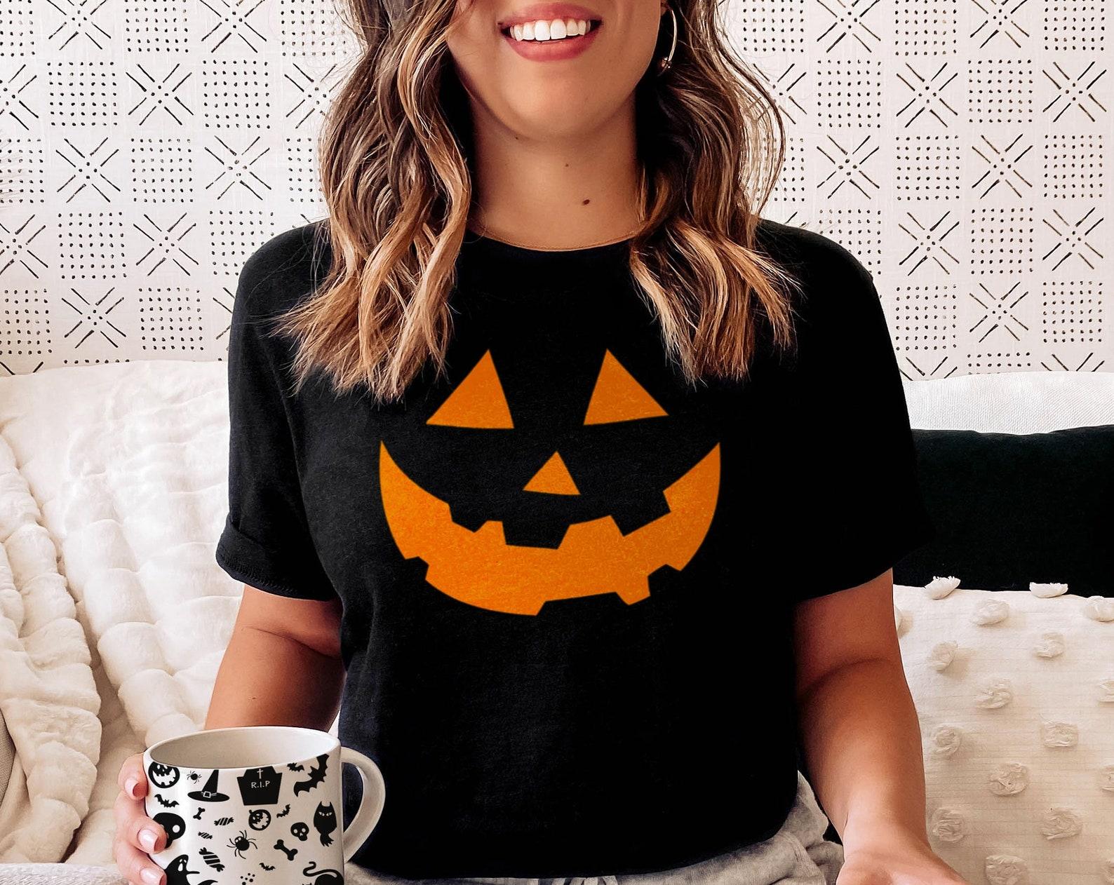 Pumpkin Face Halloween T-Shirt, Funny Pumpkin Shirt, Spooky Halloween Graphic Tee, Jack O Lantern Top 4XL