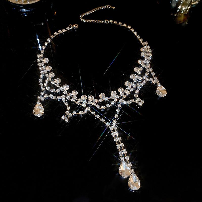 Korean super flash diamond bow tassel necklace fashion personality collarbone chain necklace women