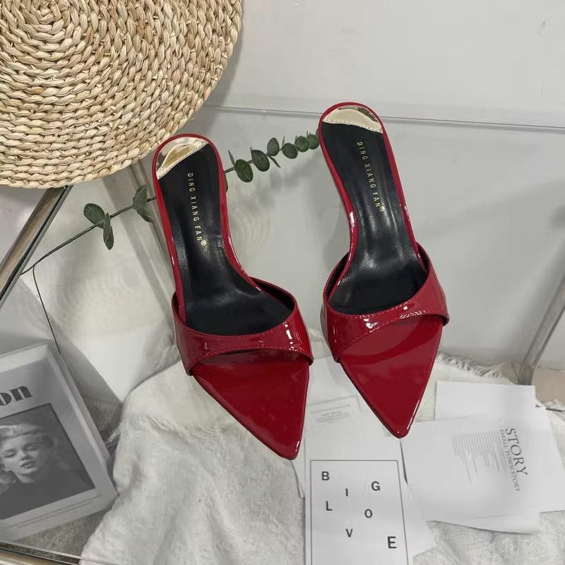 

Европейский и американский стиль, остроносые, на тонком каблуке, уличные тапочки женские 2025 лето, лакированная кожа, слово с сандалиями, сексуальные высокие каблуки 34