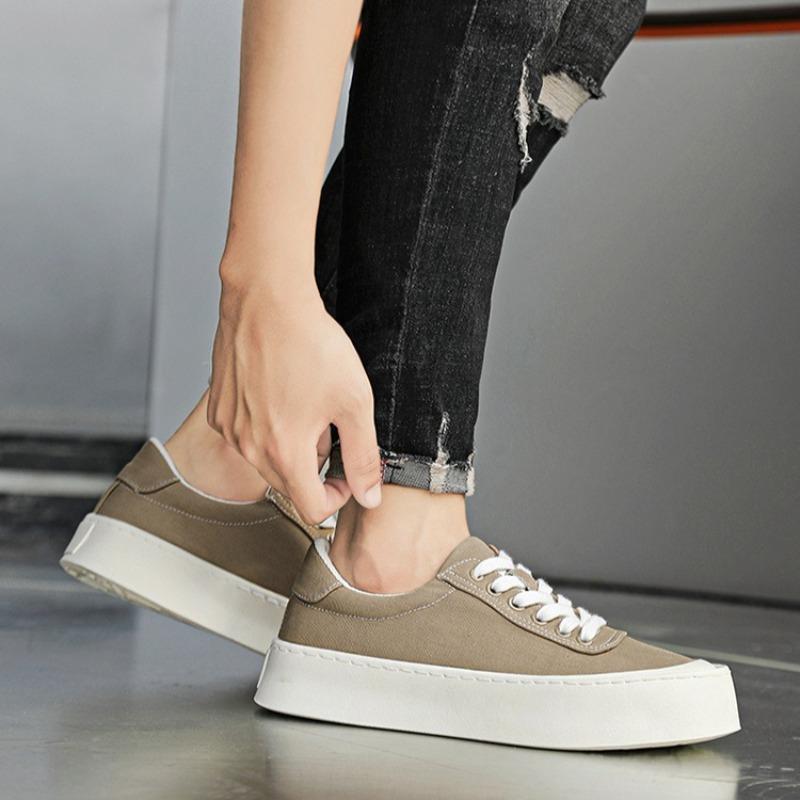 Fashion Man Flats Canvas Shoes 2025 New Youth Street Casual Shoes Loafers Breathable Men Slip-on Versatile Sneakers Fast Shipping Hombre