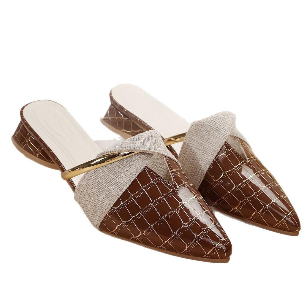 Slippers outer wear summer new casual half-drag bag head V-mouth thick heel pointed Mueller shoes large size