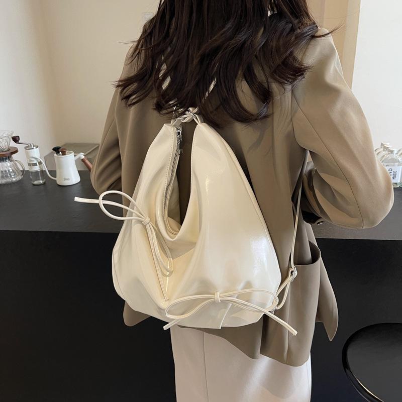 

Рюкзак Bow для женщин 2024 года, новая модная корейская сумка-тоут, повседневный рюкзак большой вместимости бежевый