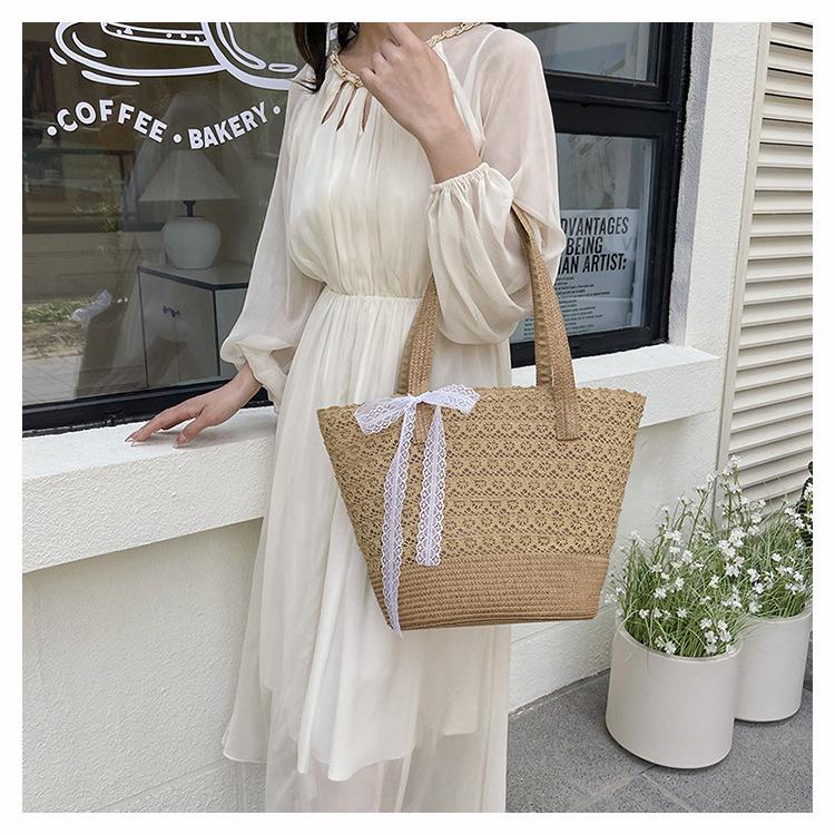 Holiday Straw Bag Lace Woven Bag Large Capacity Tote Bag Women's Spring and Summer New Seaside Shoulder Bag Summer Beach Tote Handbag