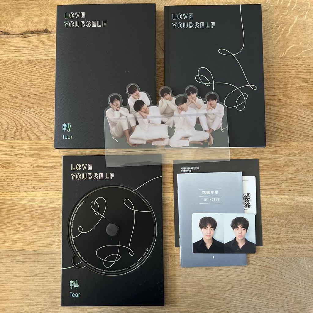 [USED] BTS Album 2 types Unplayed Trading Card V