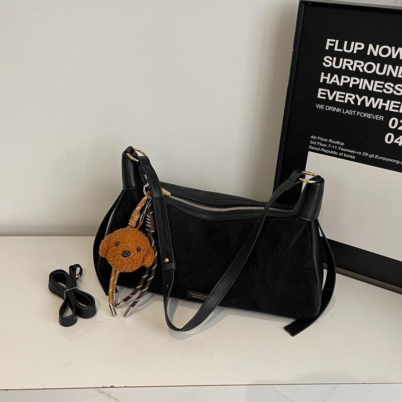 Retro niche simple bag new winter messenger bag casual and fashionable women's shoulder armpit bag