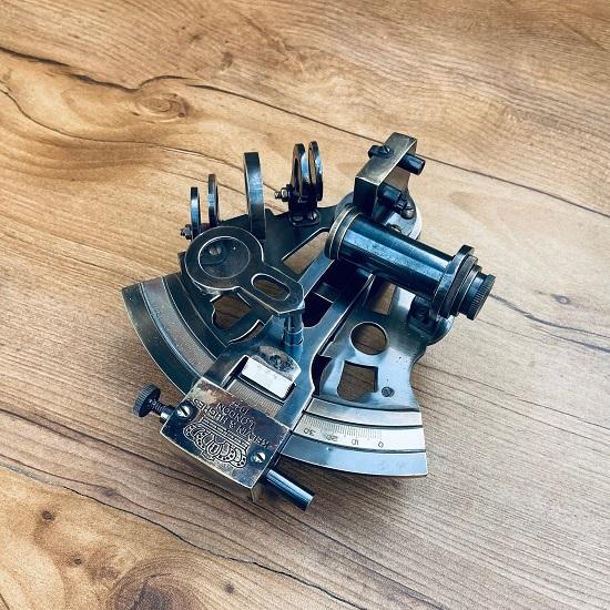 Sextant nautic marin din alamă Kelvin Huggees Londra Cadou vintage pentru Ziua Tatălui Ziua Mamei Aniversare Gif Toate Opțiunile Cadou