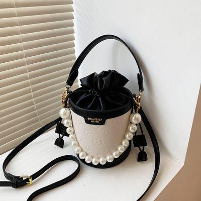 Borsa a Secchiello Trendy da Donna a Tracolla con Catena di Perle - Borsa a Spalla Singola 2025