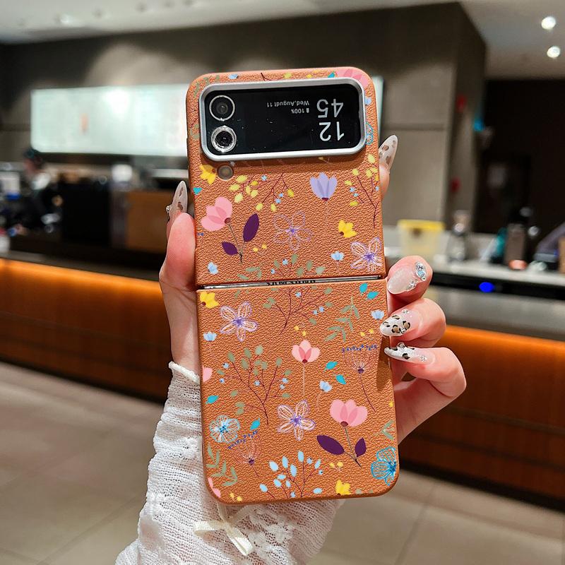 Flowers Pattern Luxury Leather Phone Case For Samsung Galaxy Z Flip 6 5 4 3 5G Shockproof Folding Soft Cover For Samsung Z Flip4