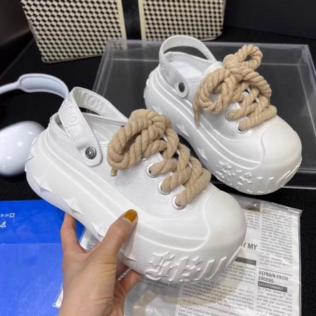 

Супер огонь толстая подошва маффин увеличивает высоту уродливые милые большеголовые маленькие белые туфли дети 2025 весна и осень новый популярный повседневный борд 40