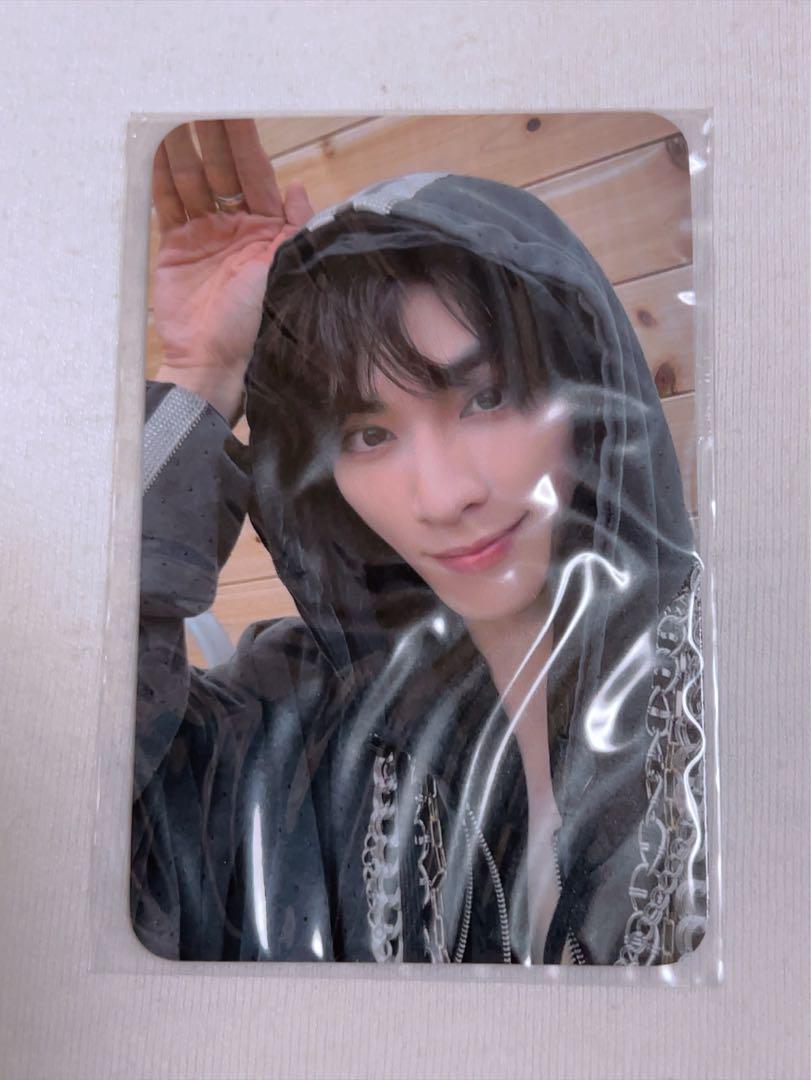 

[USED] WayV Frequency Soundwave Bonus Trading Card Xiaojun