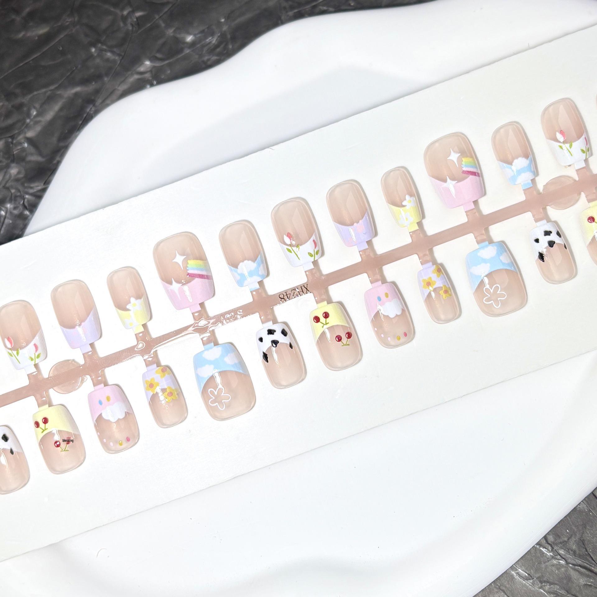 

Яркие и простые мультяшные летние наклейки для ногтей в корейском стиле: Милый, красочный, свежий дизайн