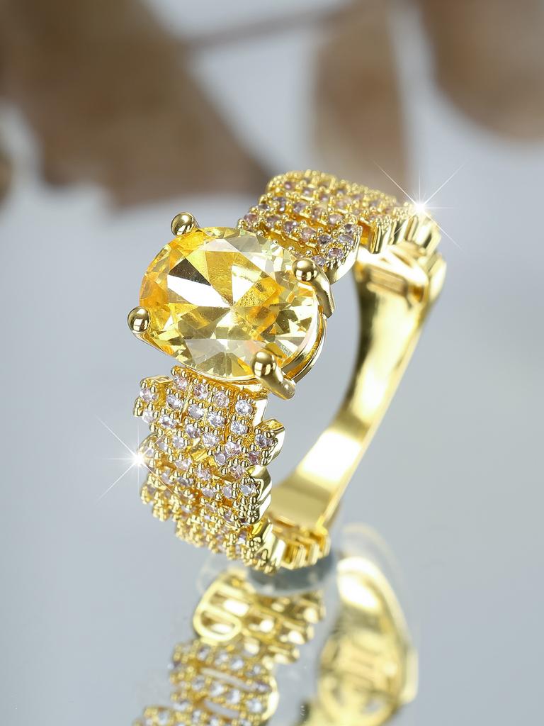 Exquisite Heavy Industry Egg Shaped Full Circle Yellow Zircon Ring with Luxurious Charm Shining Gift Matching Accessories
