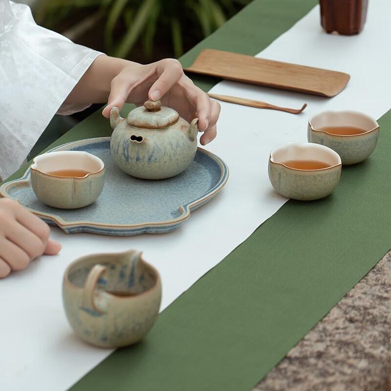 Wan Qian Tang Ceramic Gongfu Tea Set