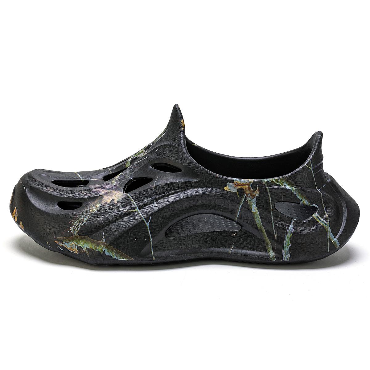 

Летние мужские туфли с дырочками, напечатанные, без застежек, на толстой подошве, модные дышащие уличные тапочки 42-43