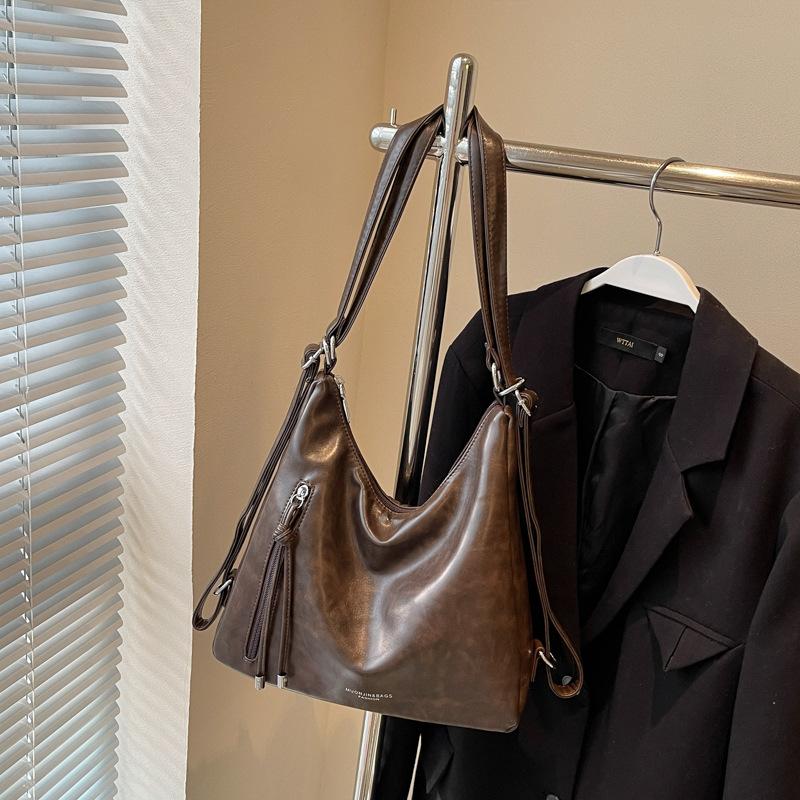 Vintage Commuter Tote Bag Women's Large Capacity 2025 New Casual One Shoulder Crossbody Multifunctional Fashion Backpack